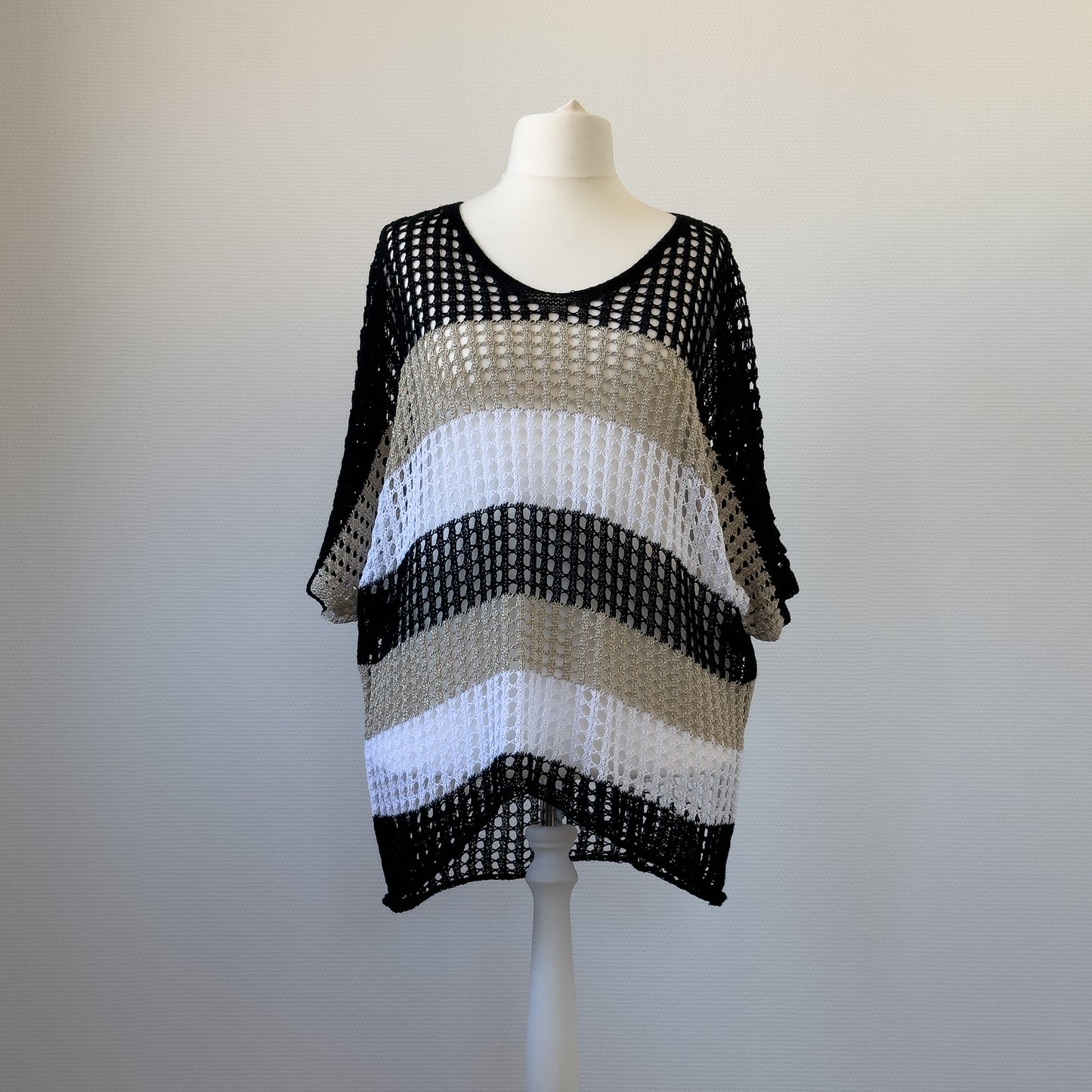 PULL MAILLE AJOURÉE NOIR