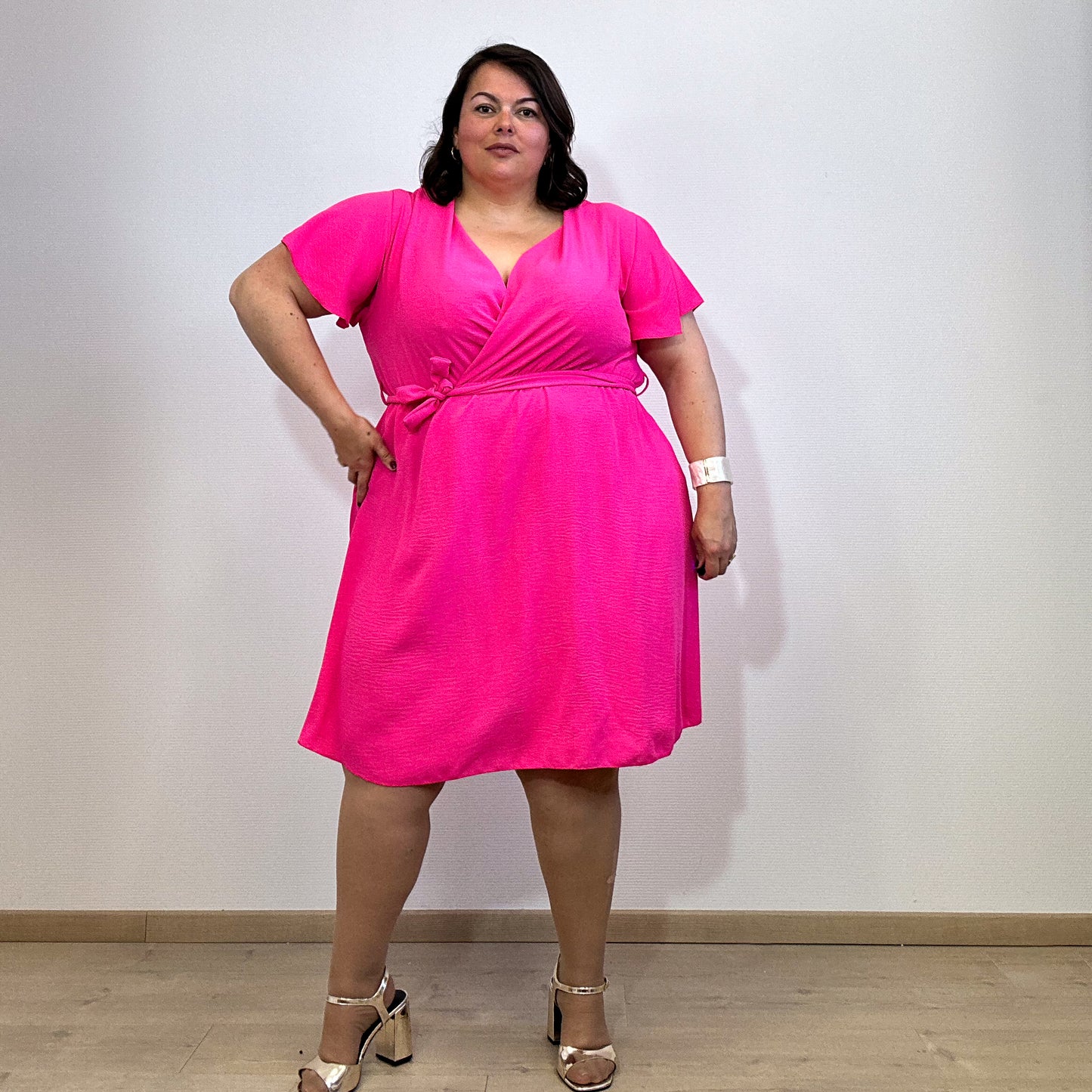ROBE CACHE-COEUR FUSCHIA