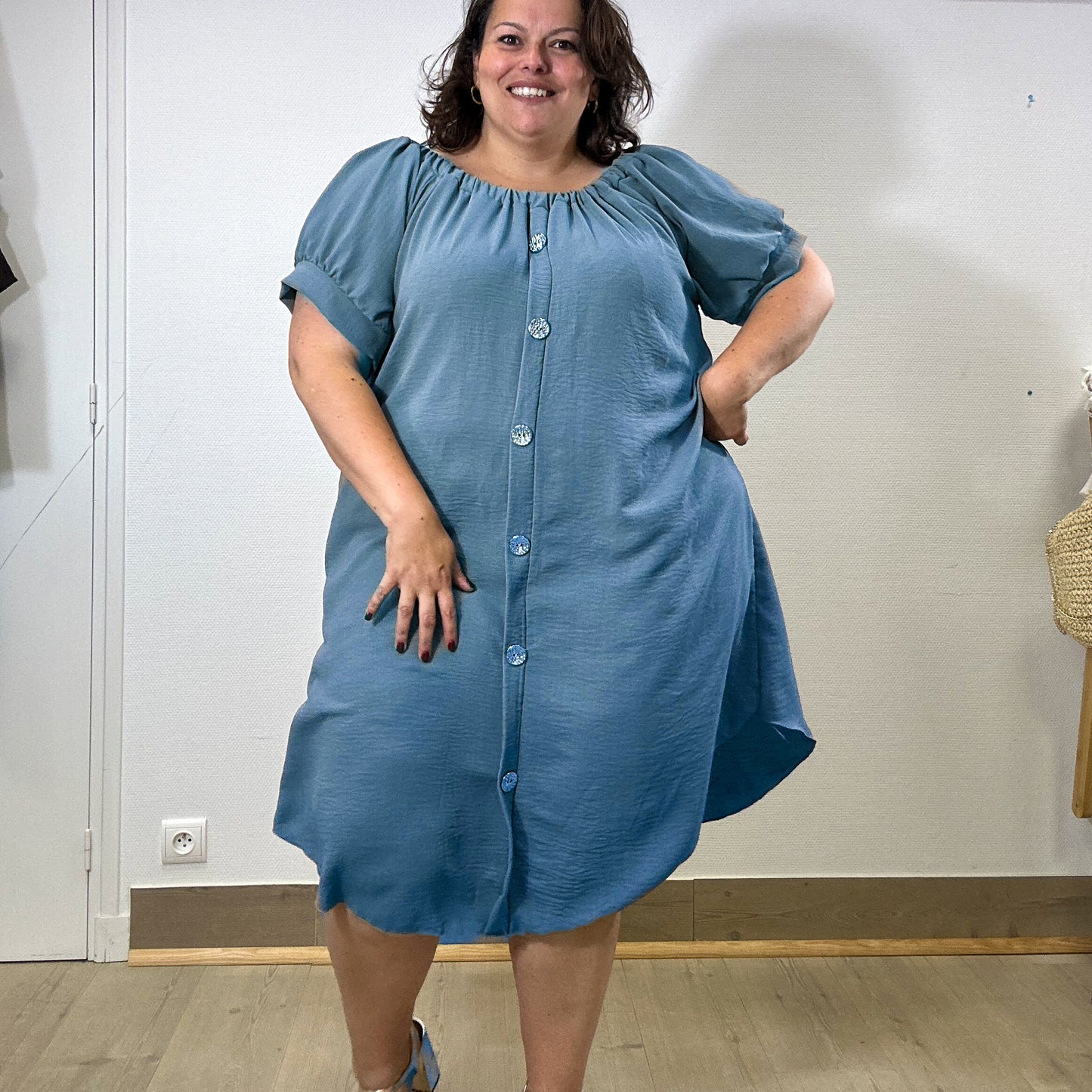 ROBE BOUTON ENCRE