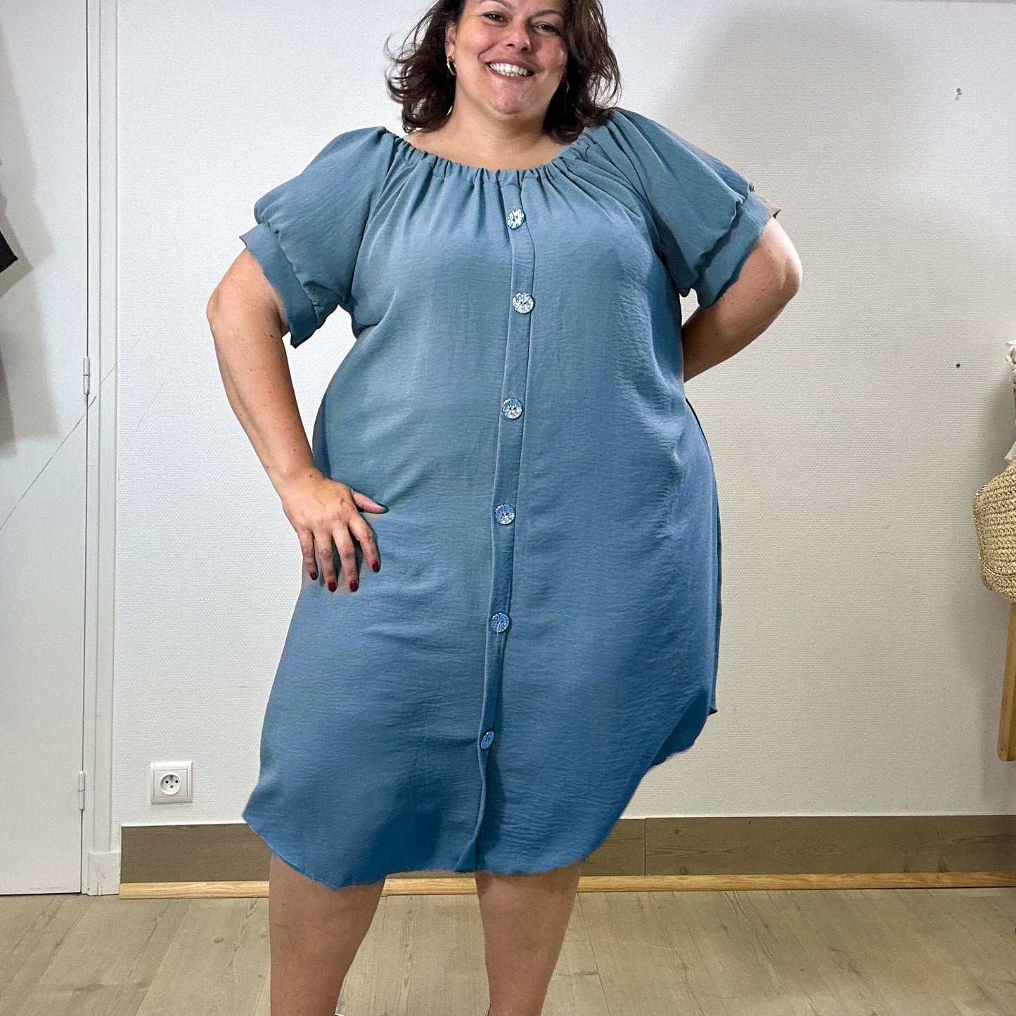 ROBE BOUTON ENCRE