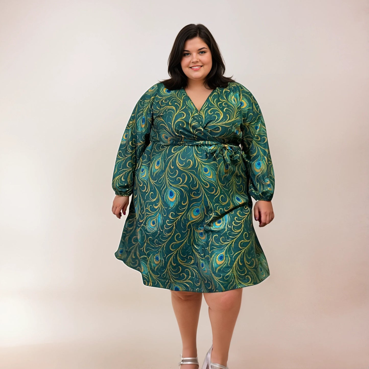 ROBE CACHE-COEUR PEACOCK L'indisciplinée