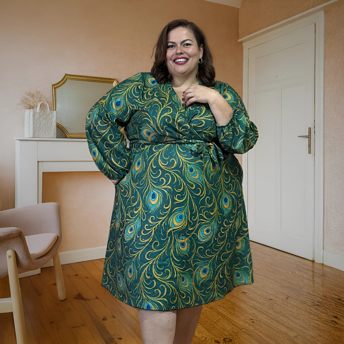 ROBE CACHE-COEUR PEACOCK L'indisciplinée