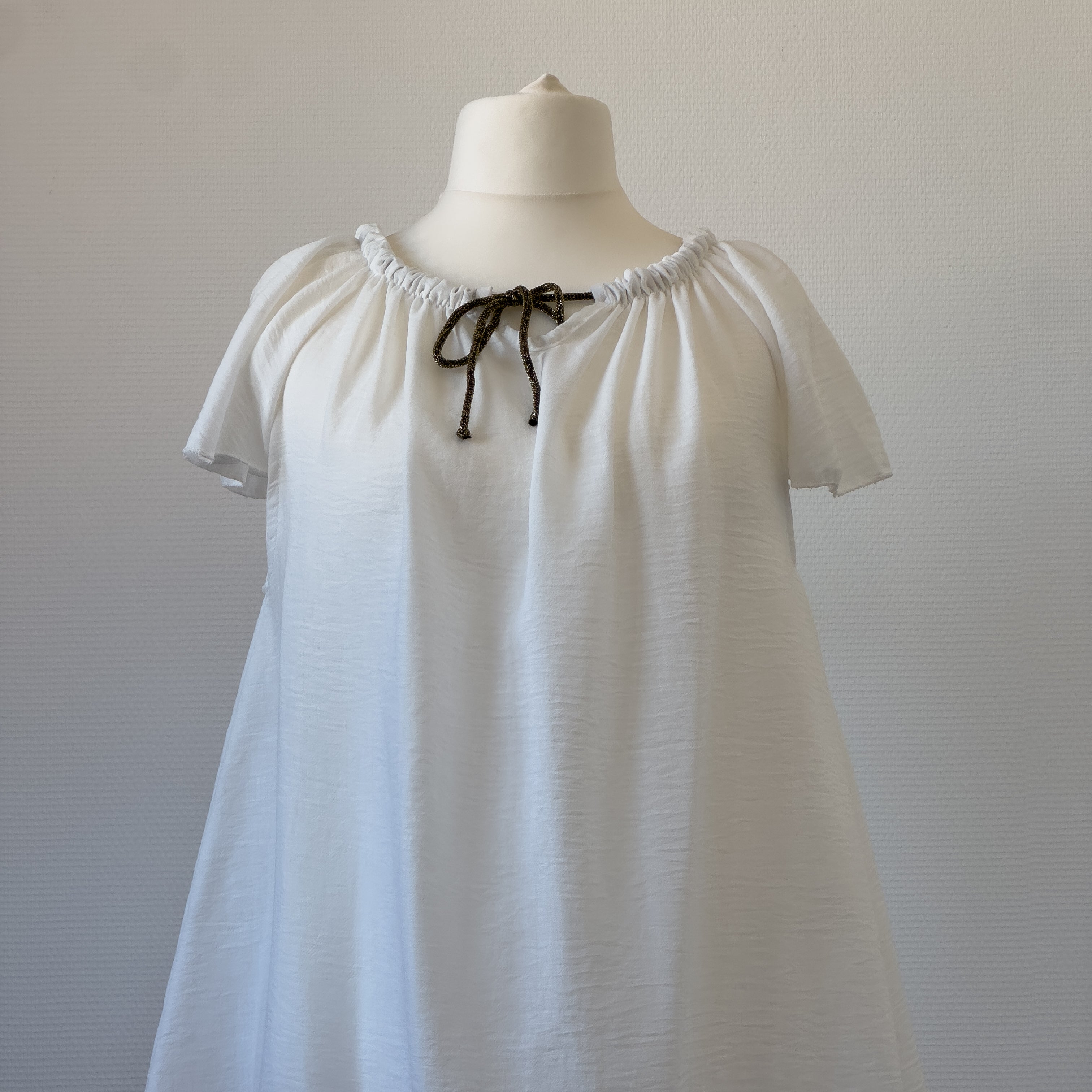 ROBE VISCOSE BLANCHE