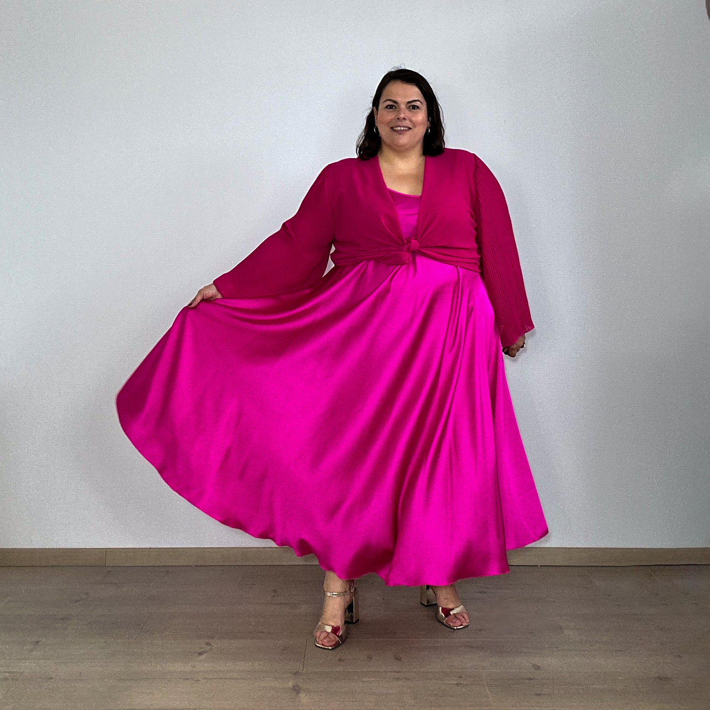 ROBE SATINÉE FUXIA