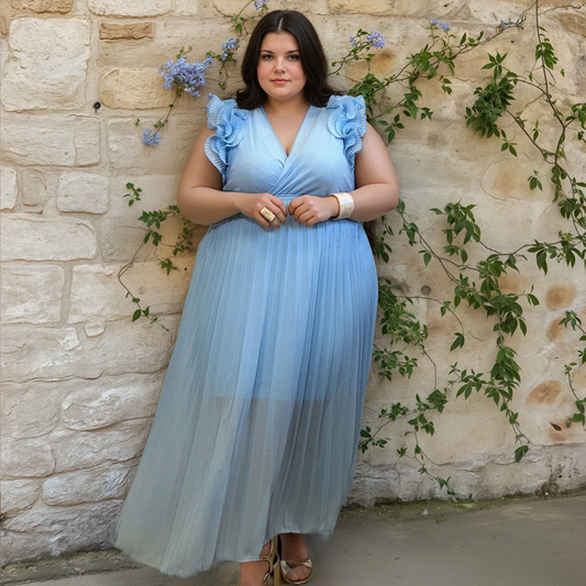 ROBE LONGUE PLISSÉE BLEU BÉBÉ L'indisciplinée
