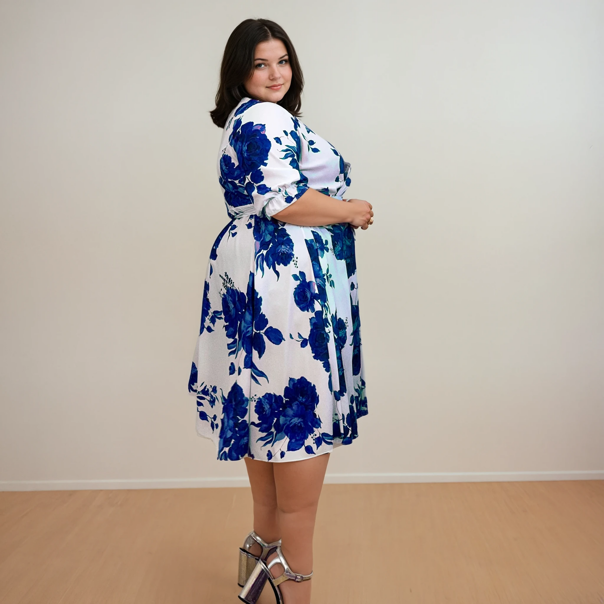 ROBE CACHE-COEUR FLEUR MARINE L'indisciplinée