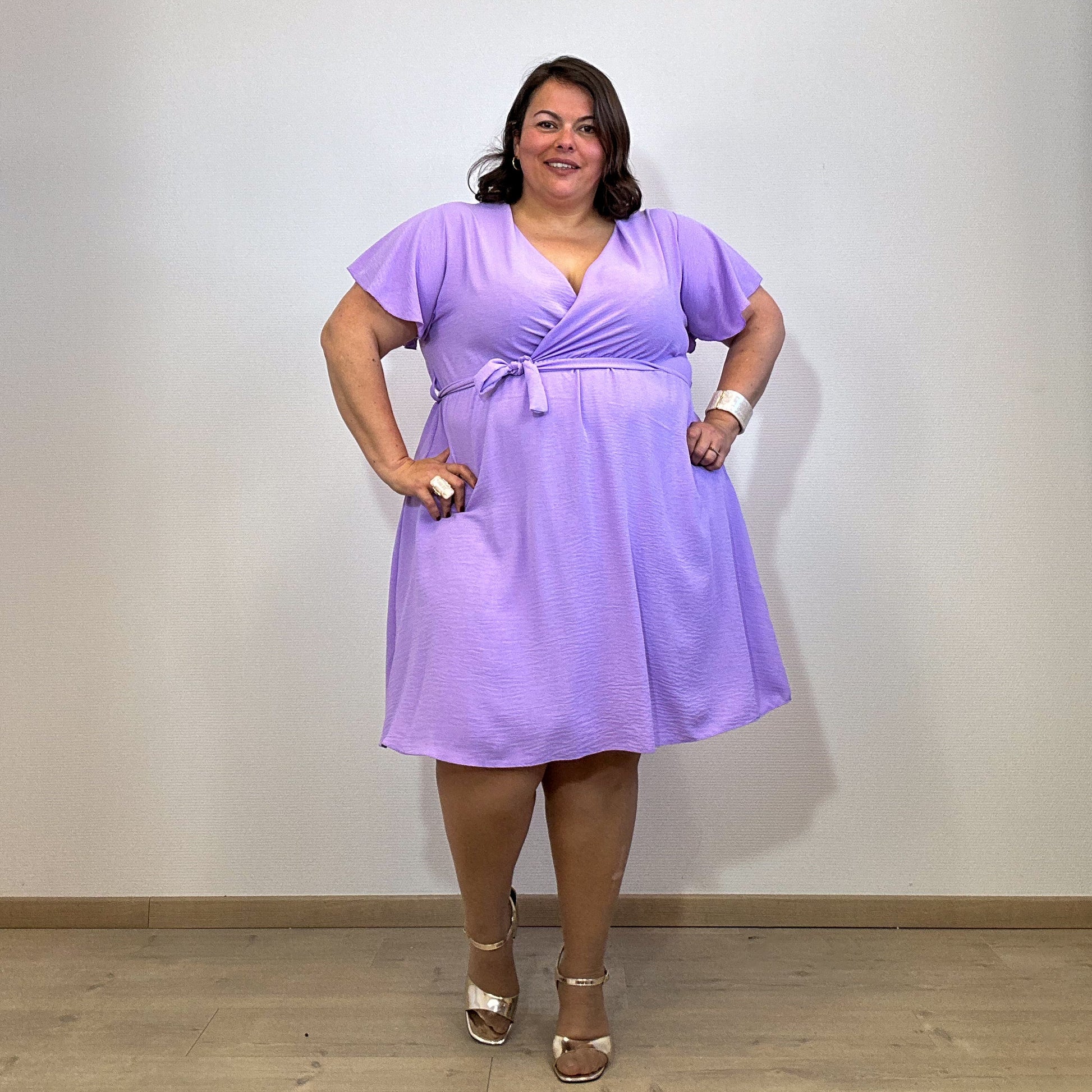 ROBE CACHE-COEUR LILAS L'indisciplinée