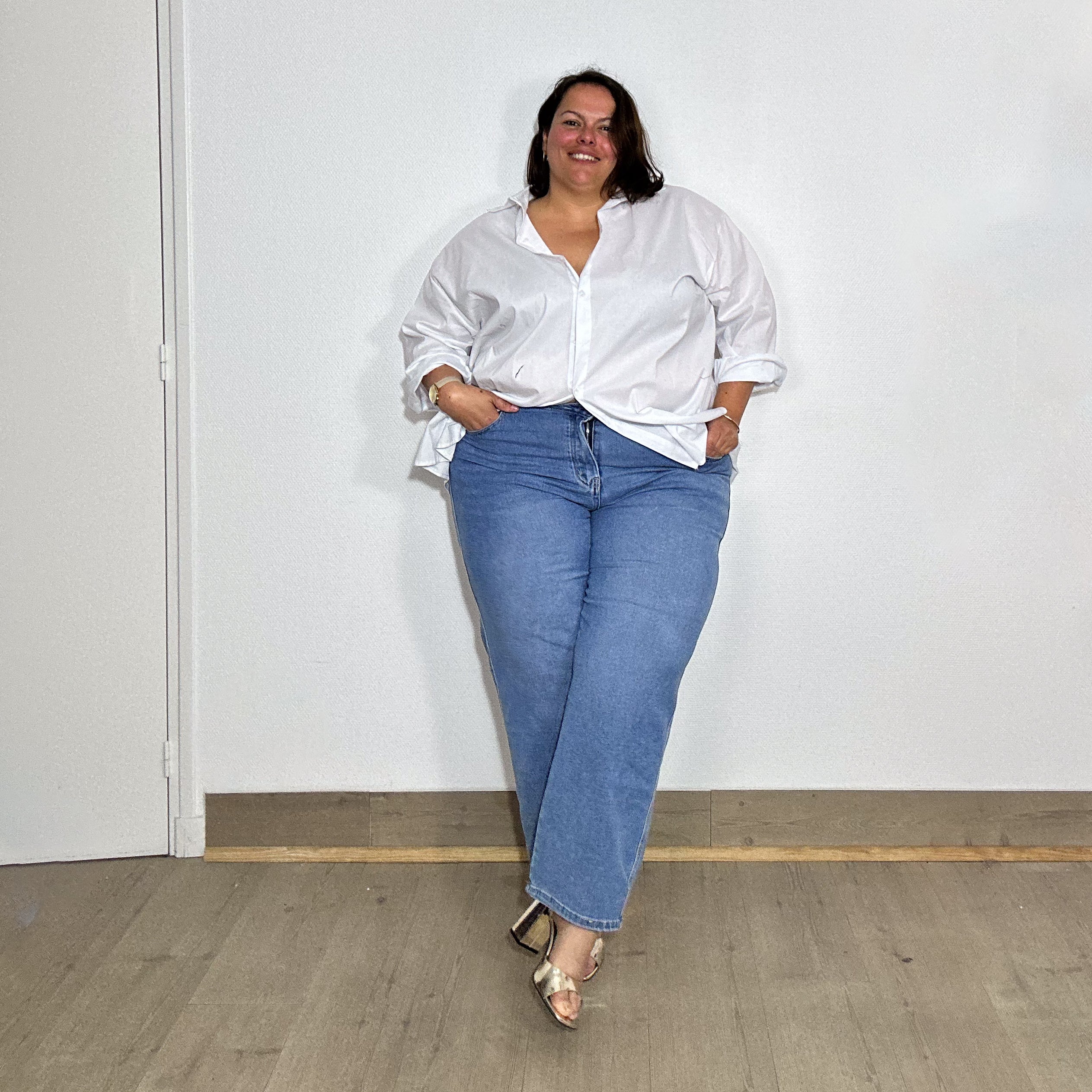 JEAN MOM