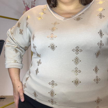 PULL TAUPE ET DORÉ MOTIF ETHNIC