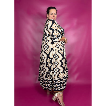 ROBE AZTEQUE NOIRE ET SABLE L'indisciplinée