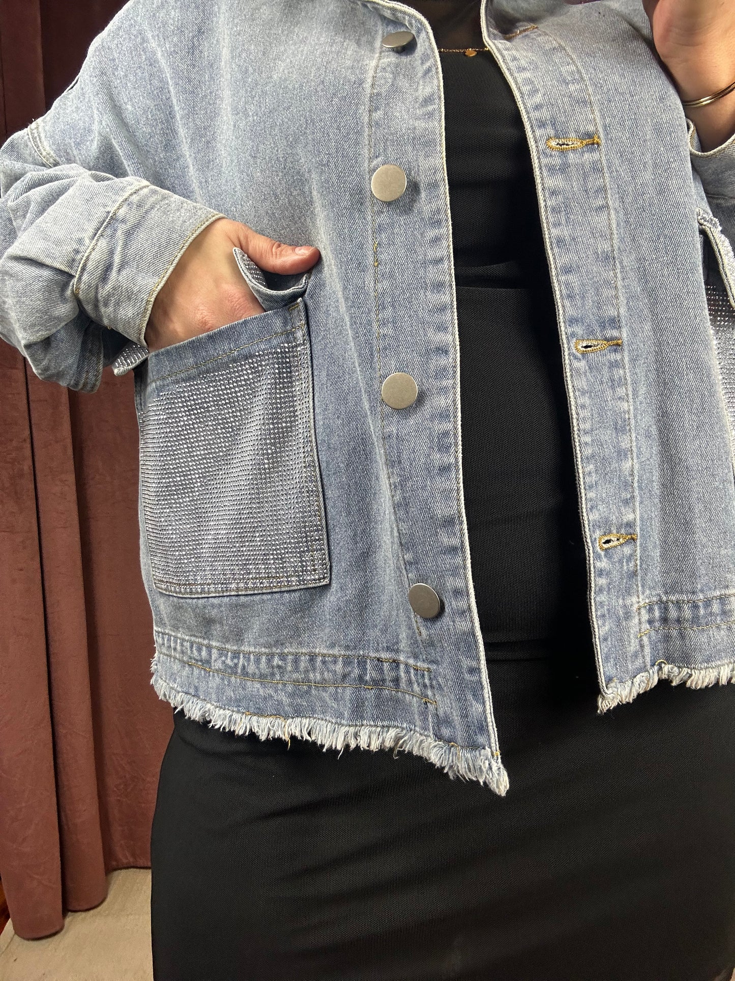 VESTE JEAN A PAILLETTES