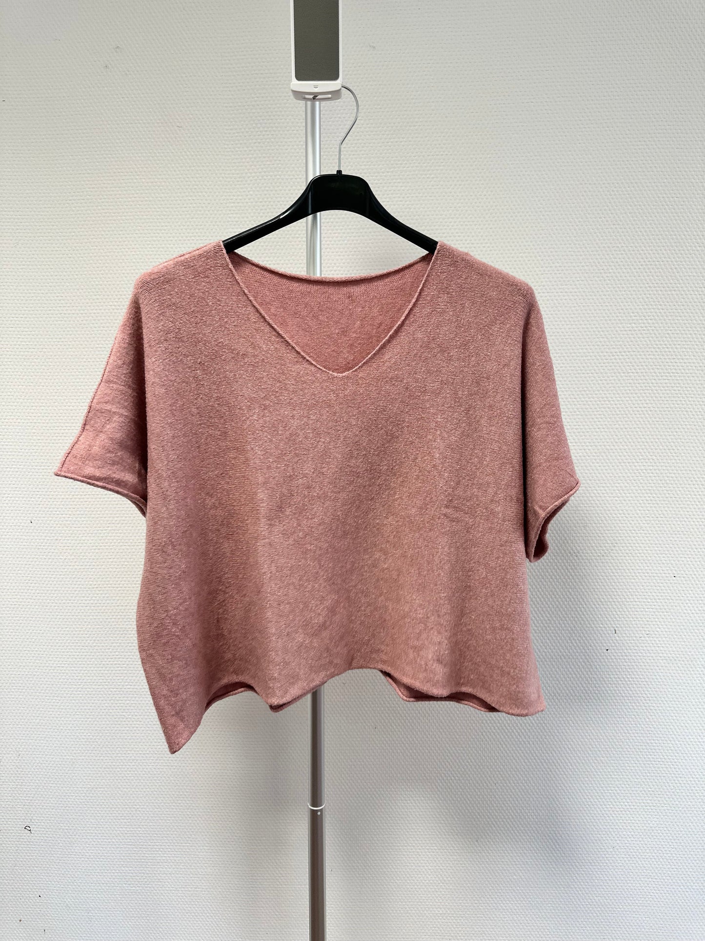 PULL CROP ROSE L'indisciplinée