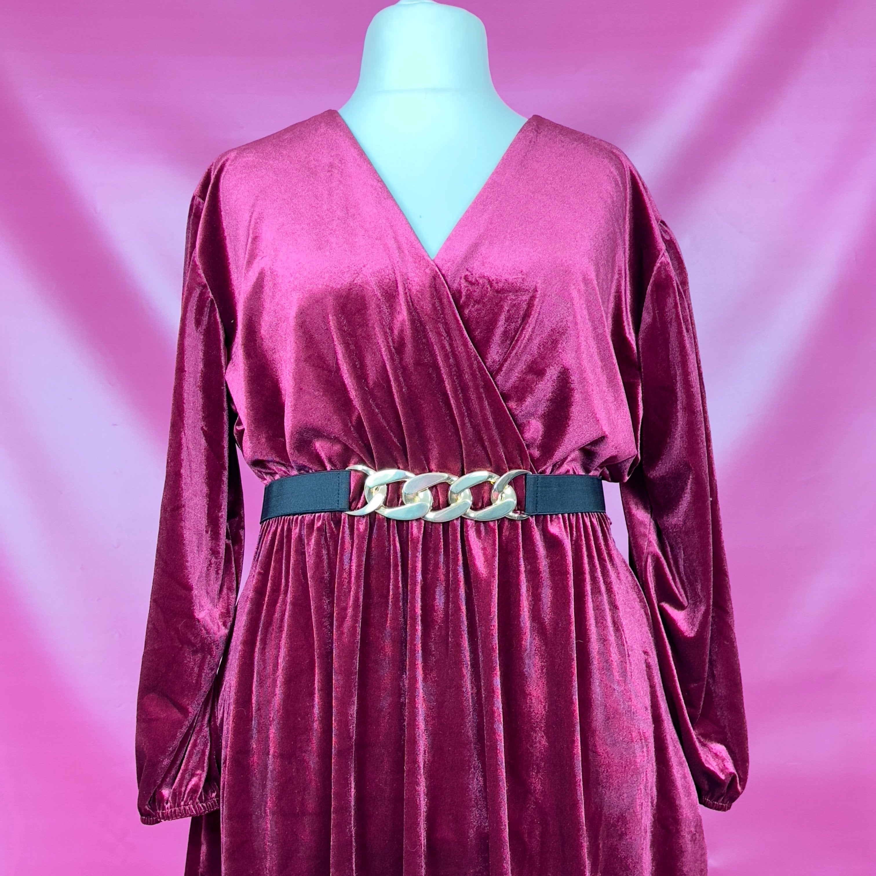 ROBE EN VELOURS ROUGE