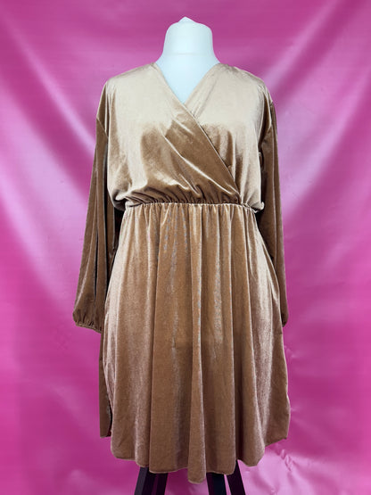 ROBE EN VELOURS DORÉE - GRANDE TAILLE - GOLD
