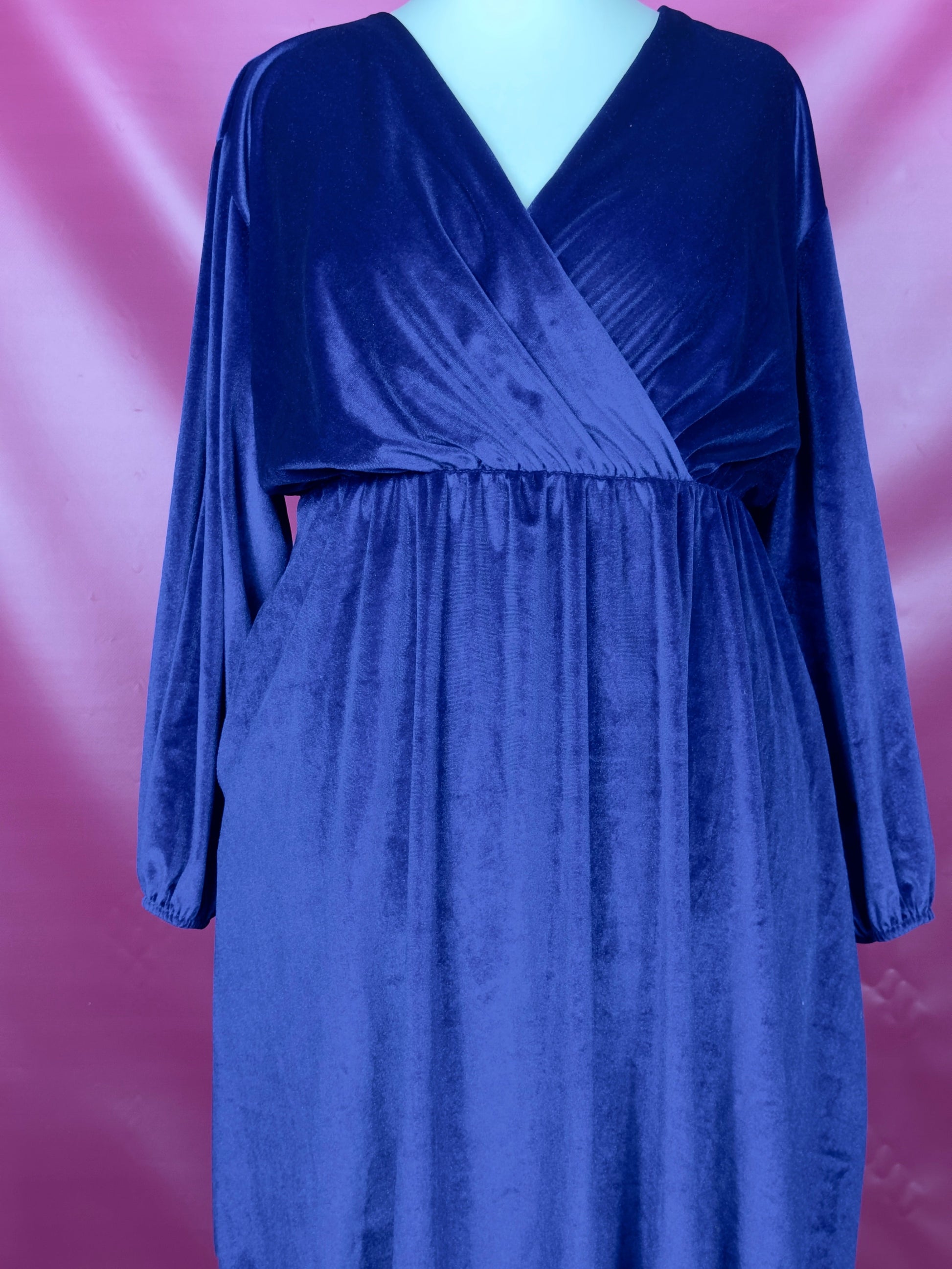 ROBE EN VELOURS BLEU ROI L'indisciplinée