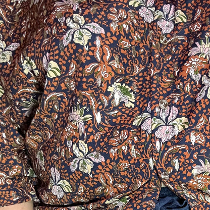 CHEMISE MOTIF FLEURI ET DORURE