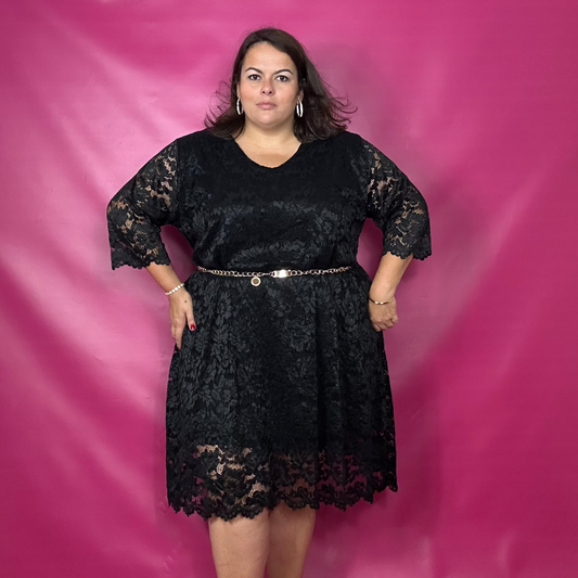 ROBE DENTELLE - NOIRE