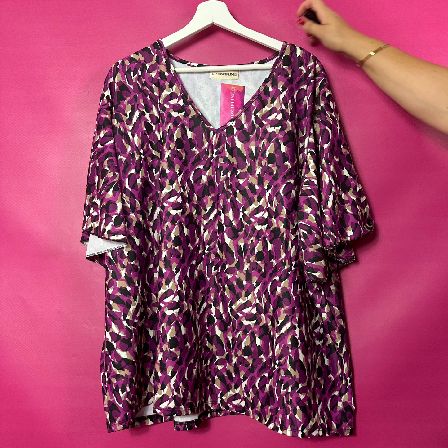 HAUT ELEGANT A MANCHES PAPILLON - FUSCHIA