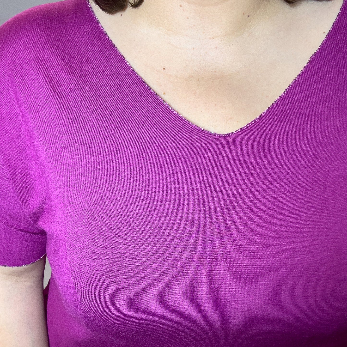 T-SHIRT FUSCHIA A BORD ARGENTÉ