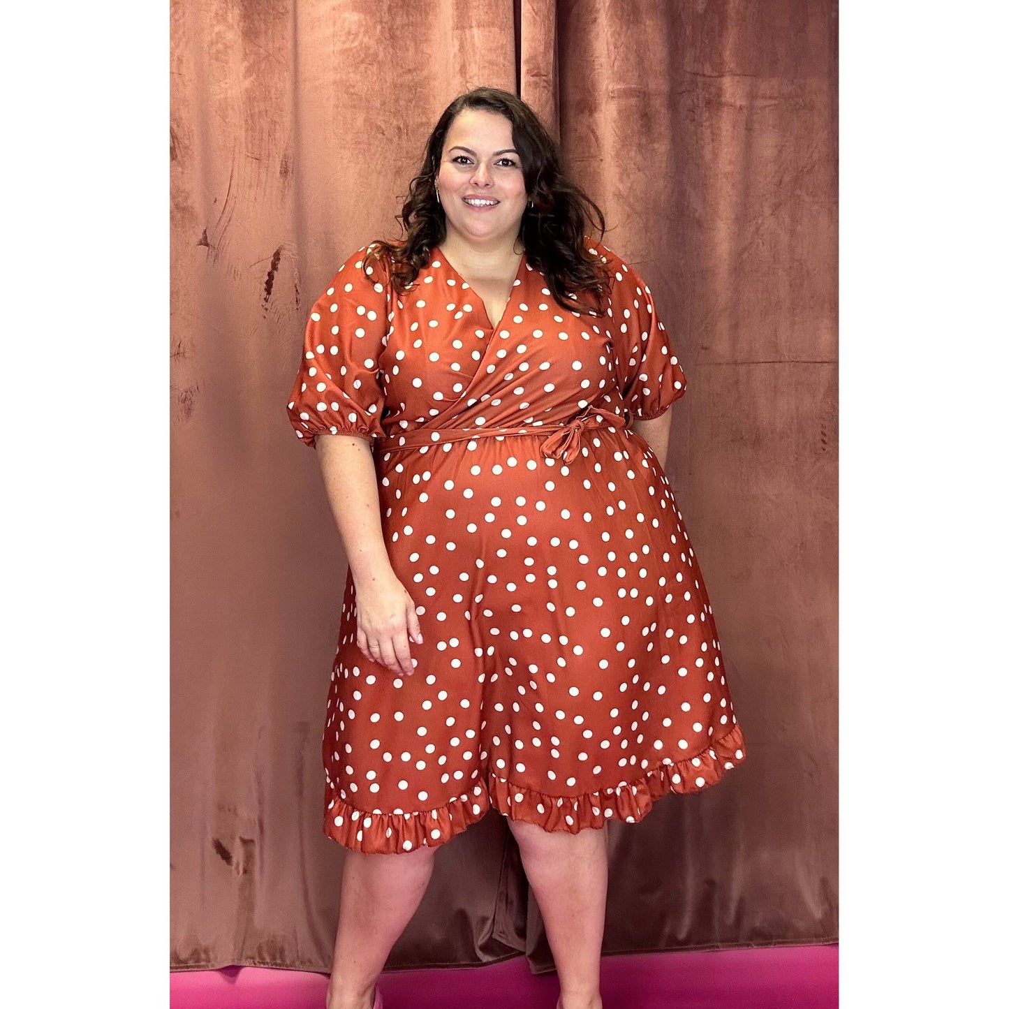 ROBE CACHE-COEUR - POIS BRIQUE