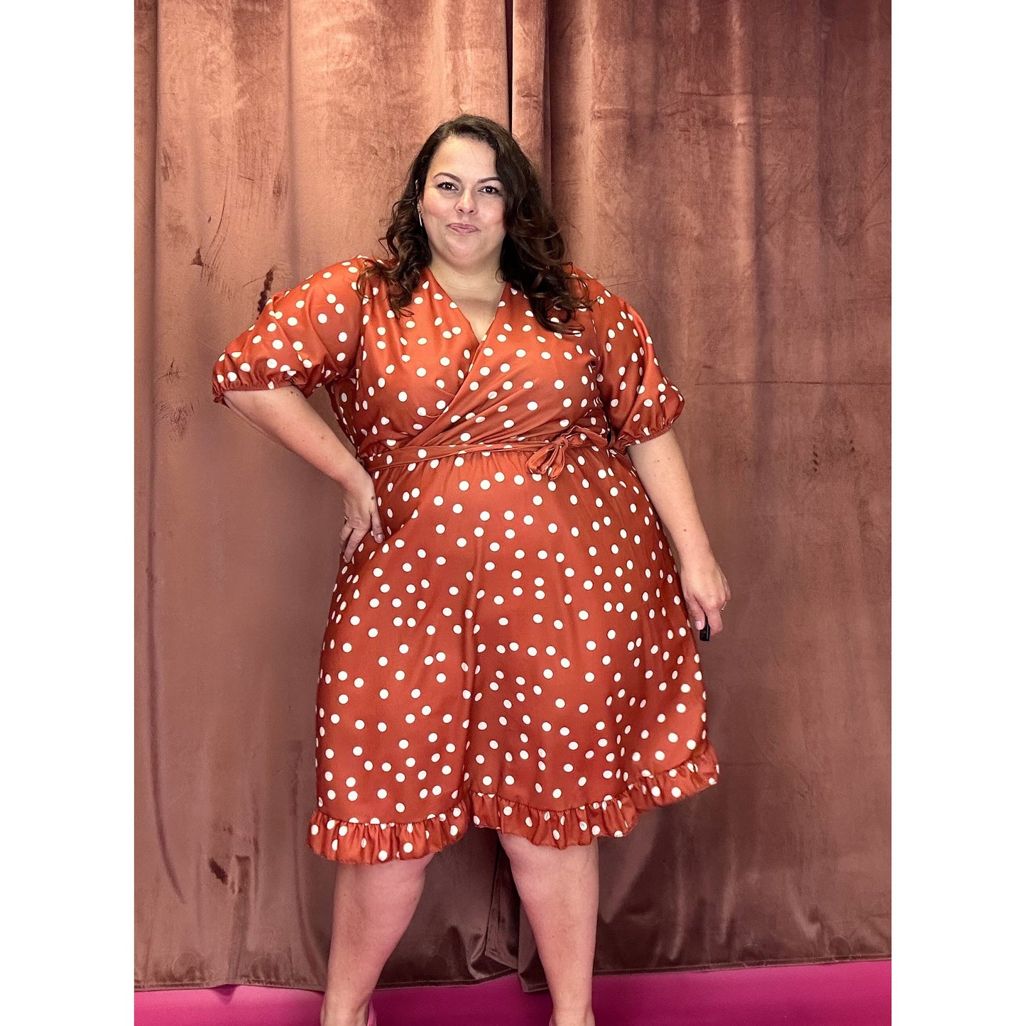 ROBE CACHE-COEUR - POIS BRIQUE