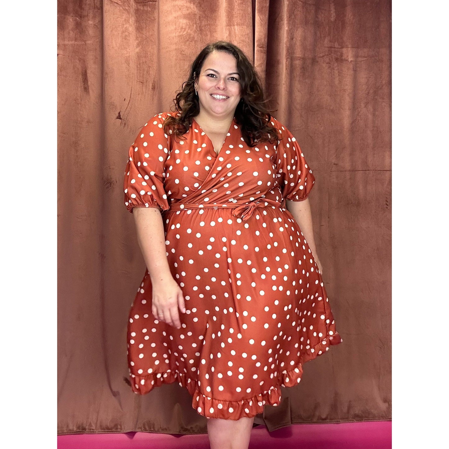ROBE CACHE-COEUR - POIS BRIQUE