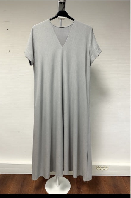 ROBE PERLE L'indisciplinée