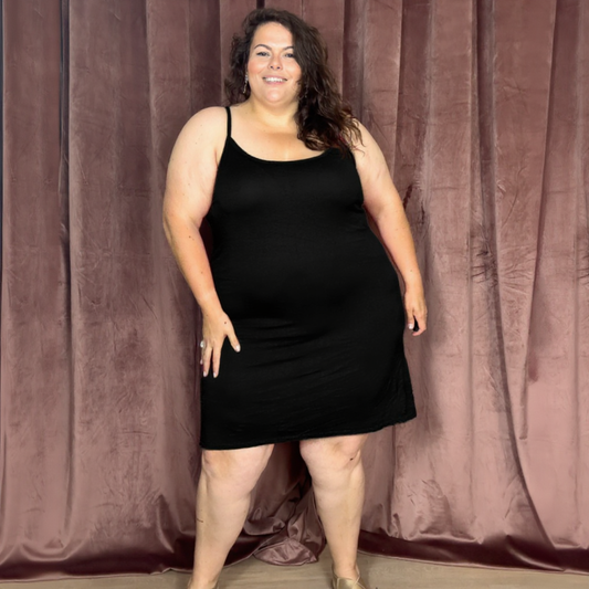 ROBE A BRETELLE NOIR
