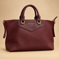 Grand sac city bordeaux sur fond beige doré