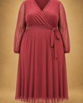 Robe midi cache-cœur en mesh grande taille bordeaux