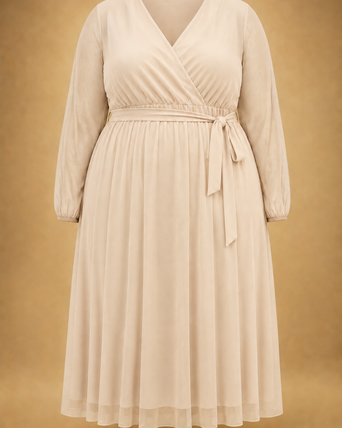 Robe midi cache-cœur en mesh grande taille écrue